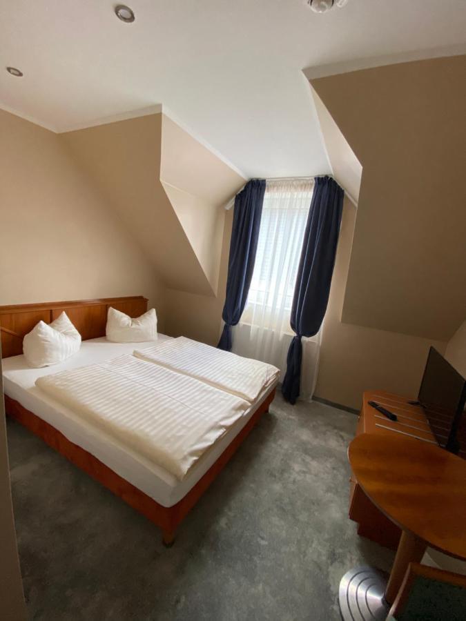 Hotel Fuerstenhof Sehnde Zewnętrze zdjęcie